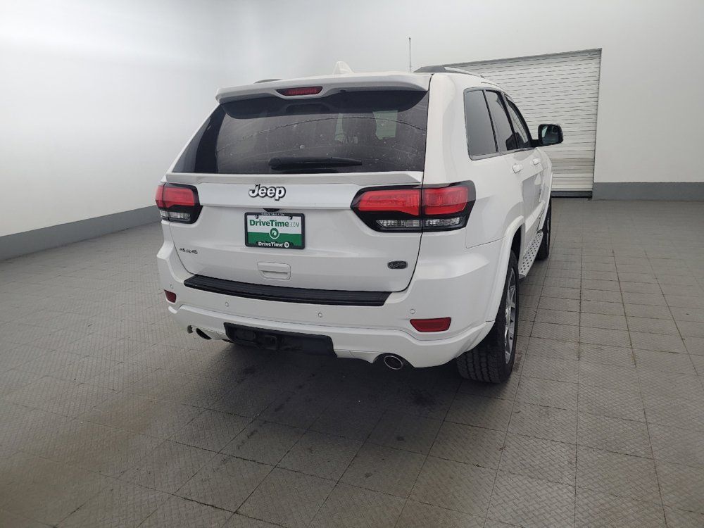 Used 2019 Jeep Grand Cherokee Overland AWD/4WD image 7