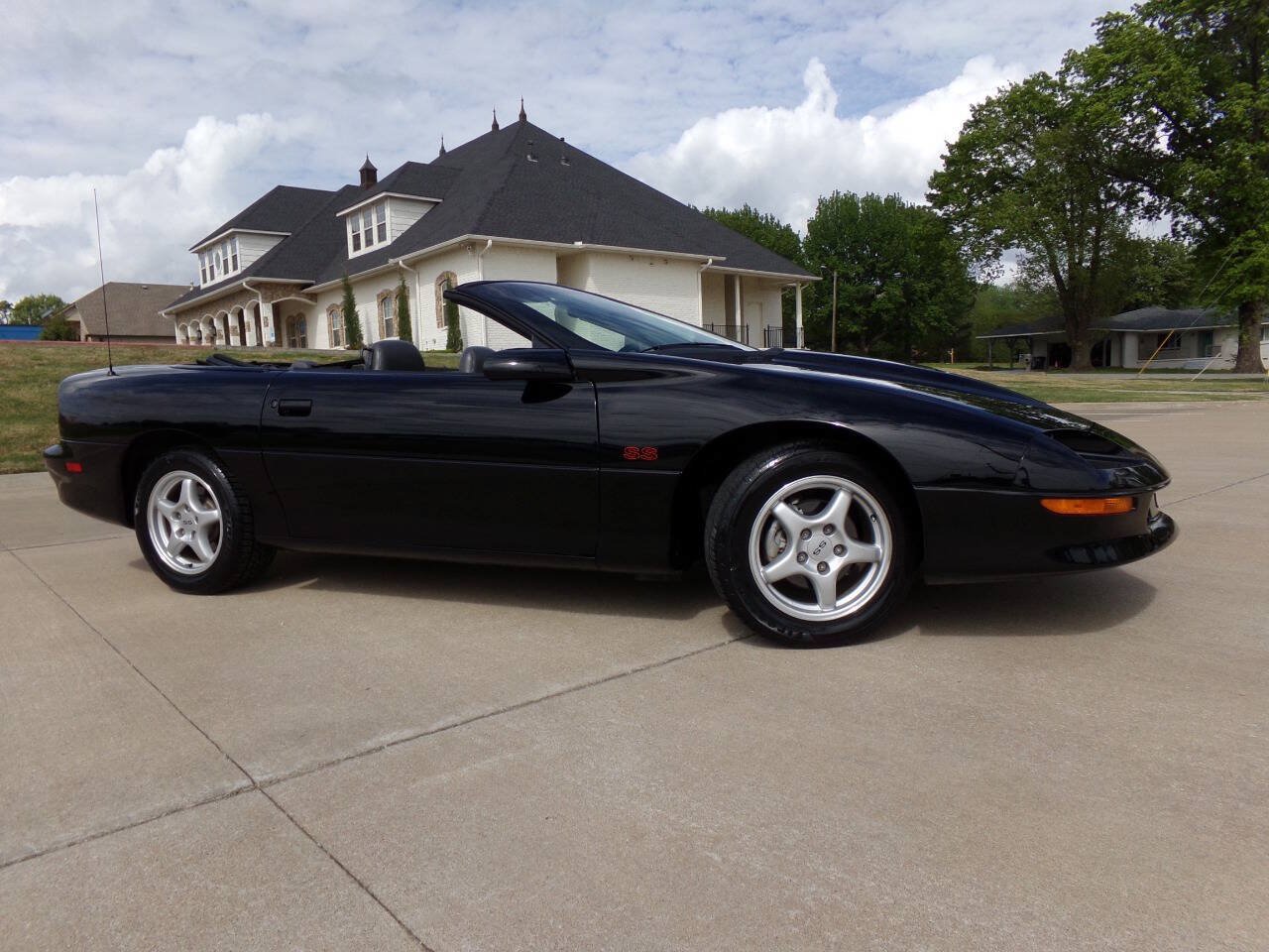 Used 1997 Chevrolet Camaro SS w/ SS Alteration Pkg RWD image 13