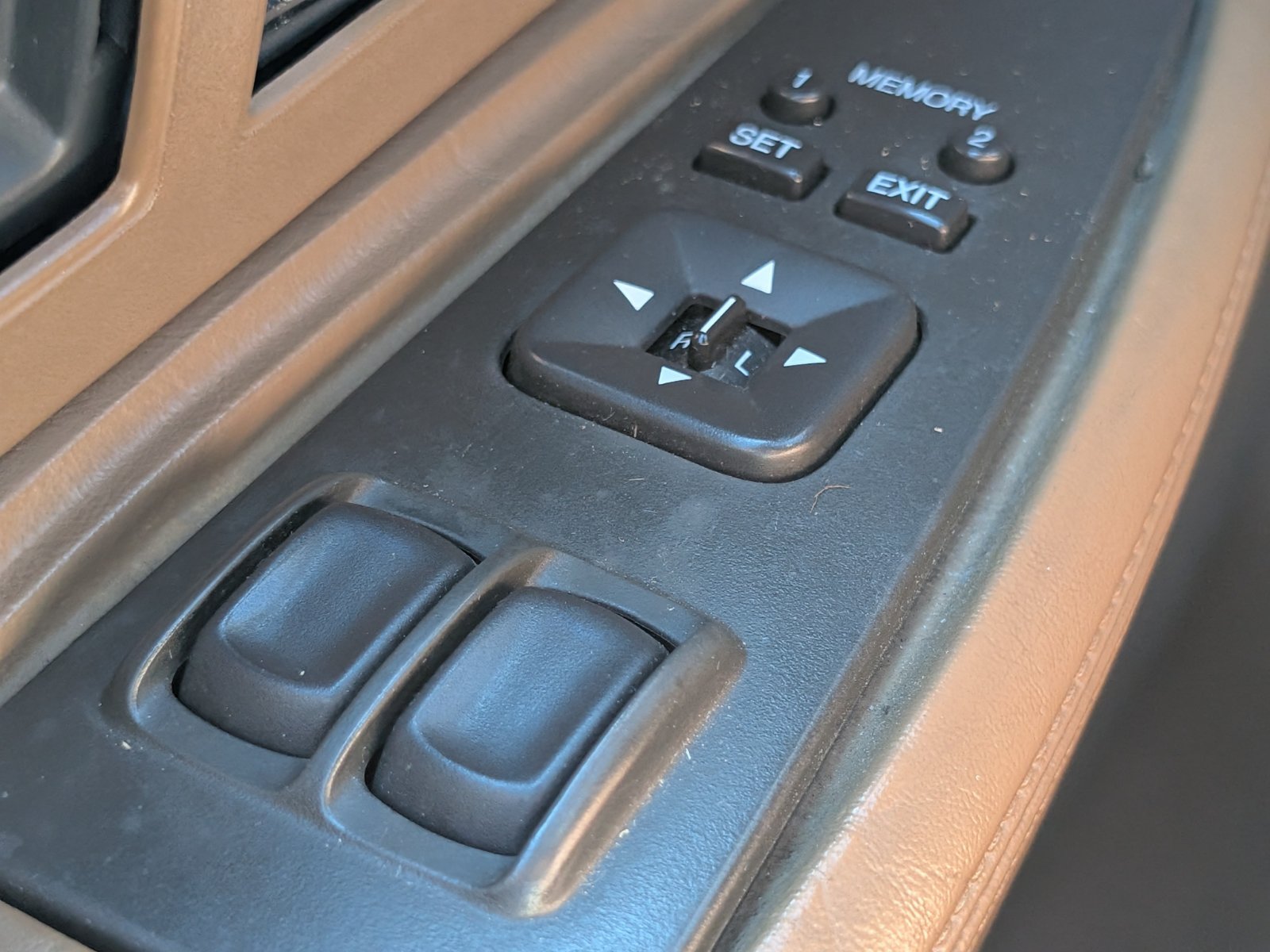 Used 1998 Cadillac Eldorado Touring w/ Safety/Security Pkg FWD image 18