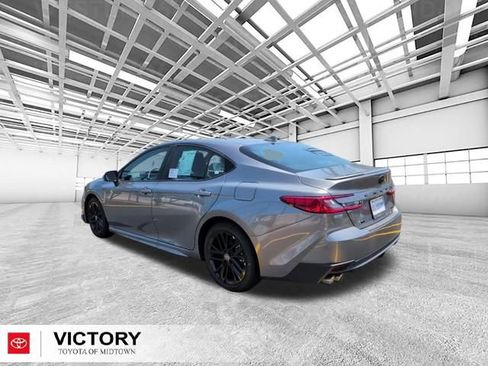 Used 2026 Toyota Camry SE FWD image 6