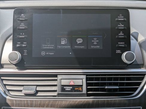 Used 2020 Honda Accord EX image 18