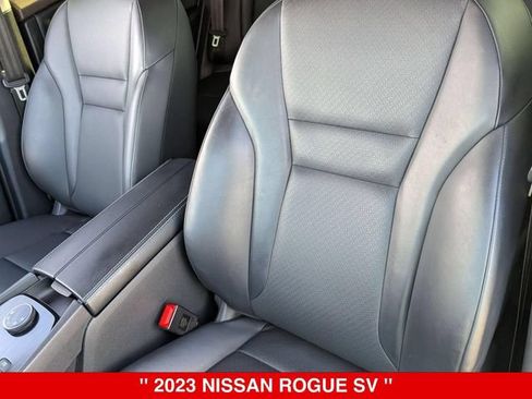 Certified 2023 Nissan Rogue SV w/ SV Premium B Package AWD/4WD image 16