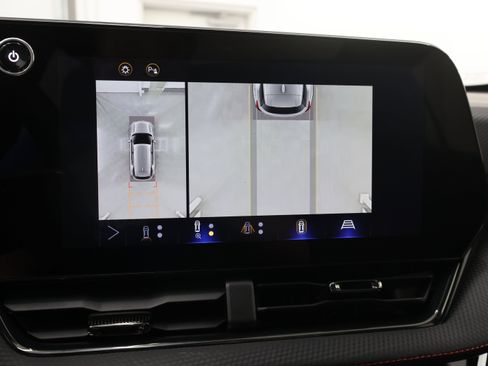 Used 2025 Chevrolet Equinox RS w/ Safety and Technology Package AWD/4WD image 19