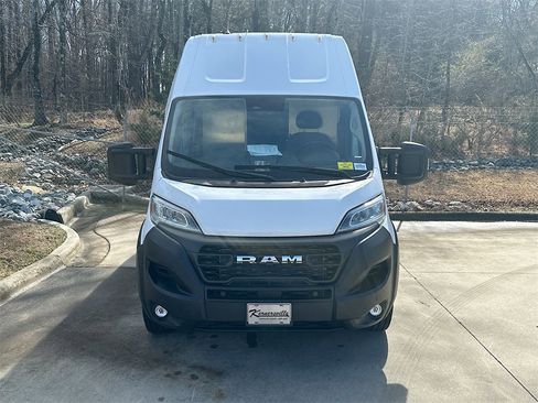 Used 2024 RAM ProMaster 3500 w/ Delivery Van Package image 2