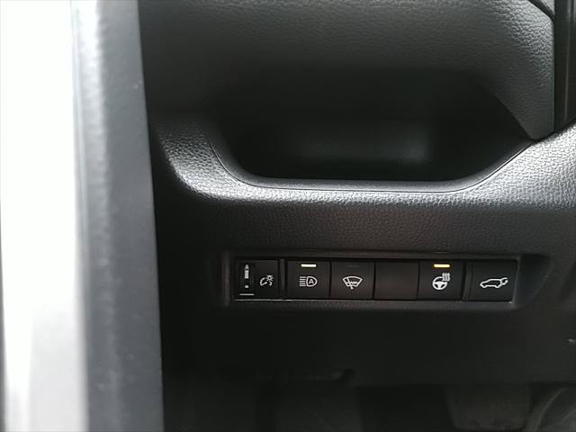 Certified 2019 Toyota RAV4 XLE w/ Convenience Package AWD/4WD image 30