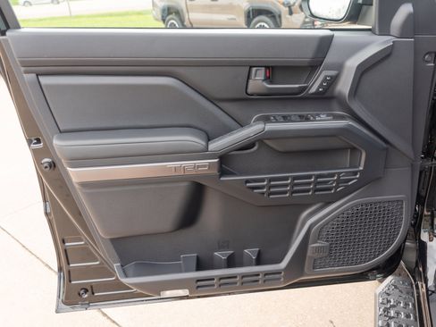 New 2026 Toyota 4Runner TRD Off-Road Premium image 9