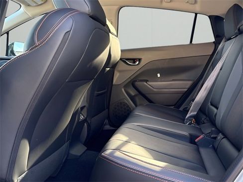 New 2026 Subaru Crosstrek 2.5i Limited w/ Crosstrek Mirror Package image 14
