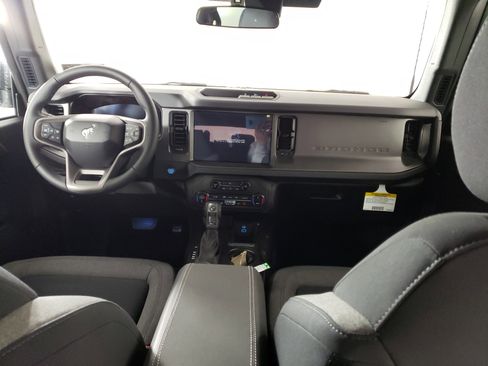 New 2025 Ford Bronco Big Bend image 15