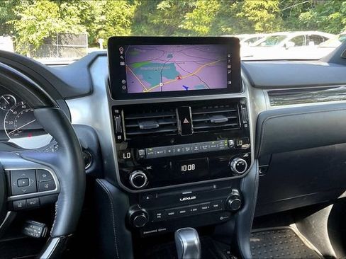 Certified 2023 Lexus GX 460 Premium w/ Premium Package AWD/4WD image 9
