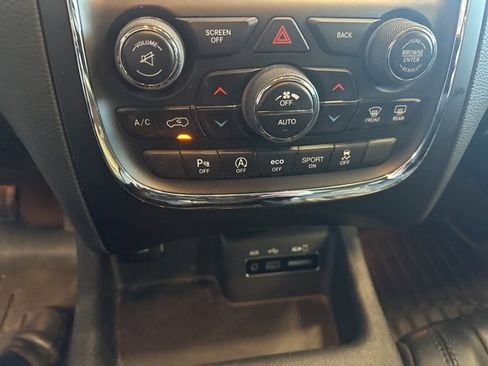 Used 2016 Dodge Durango Limited w/ Nav & Power Liftgate Group image 25