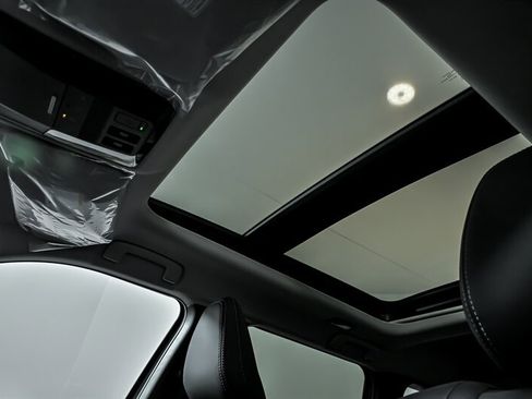 New 2025 Mitsubishi Outlander Trail image 15