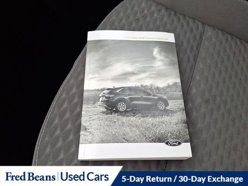 Certified 2020 Ford Escape SE image 25