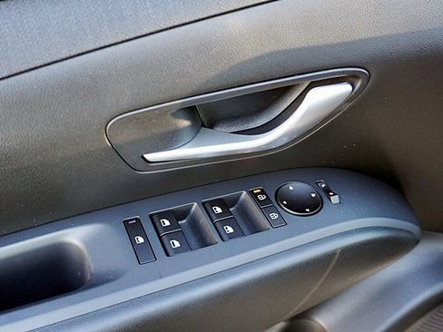 New 2026 Hyundai Tucson SEL image 28