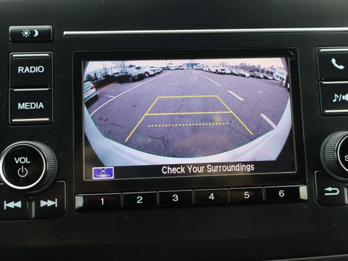 Used 2020 Honda Pilot LX image 26