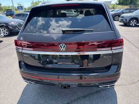 New 2026 Volkswagen Atlas SEL Premium R-Line AWD/4WD image 2