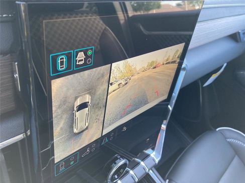 New 2026 GMC Acadia Denali w/ Super Cruise Package image 20