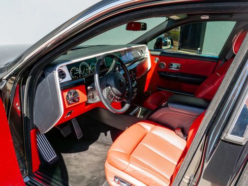 Used 2021 Rolls-Royce Phantom Sedan RWD image 83