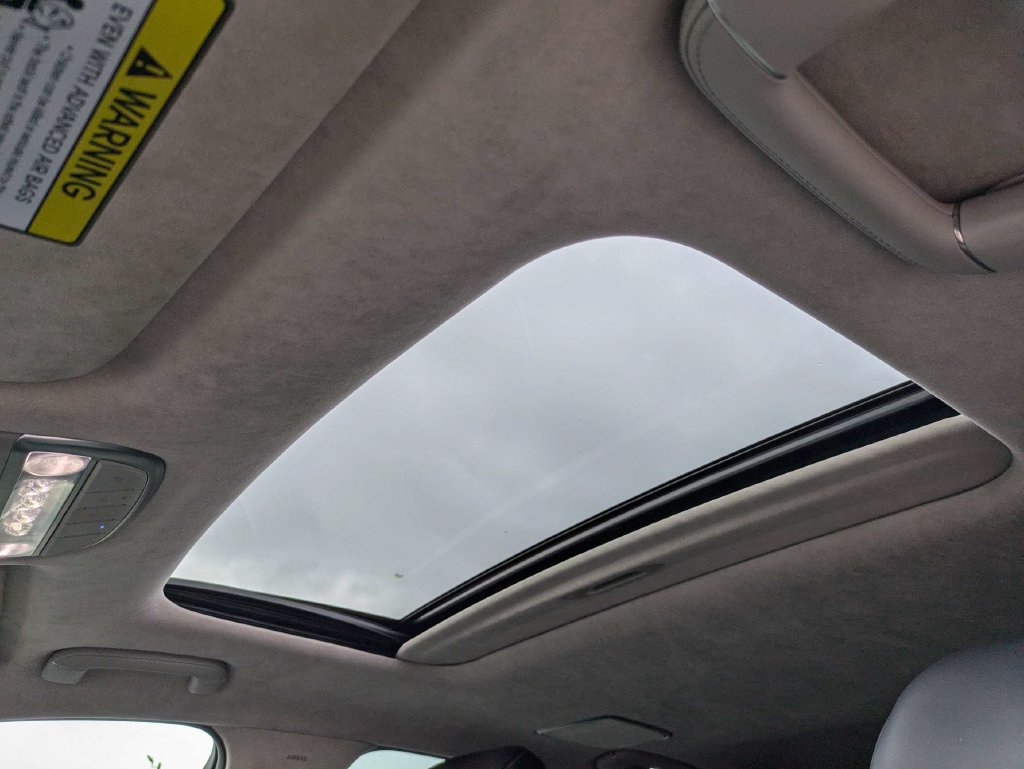 Used 2019 Genesis G90 5.0 Ultimate RWD image 15