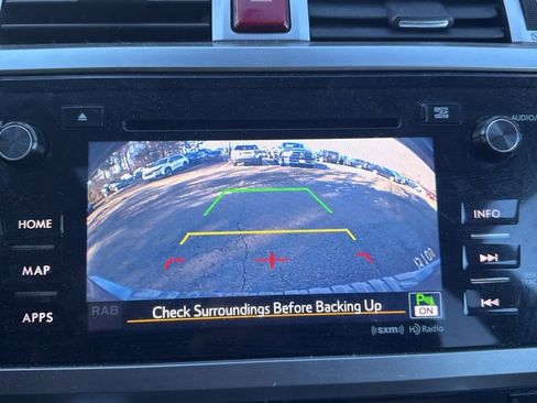 Used 2017 Subaru Outback 2.5i Limited image 18