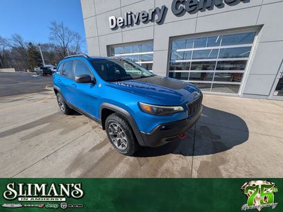 Used 2021 Jeep Cherokee Trailhawk