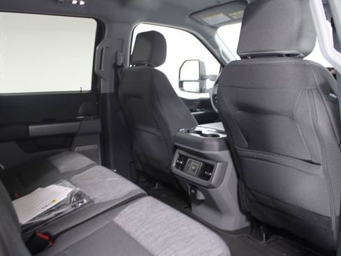 New 2026 Ford F250 XLT w/ XLT Premium Package image 34