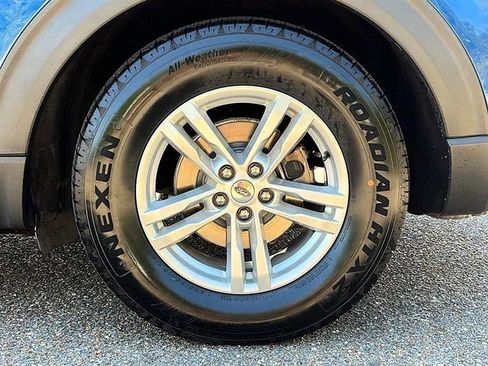 Used 2021 Ford Explorer XLT w/ Equipment Group 202A RWD image 49