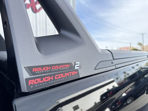 Used 2017 Chevrolet Silverado 1500 LT w/ High Desert Package image 4