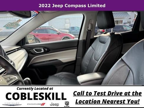 Used 2022 Jeep Compass Limited AWD/4WD image 9