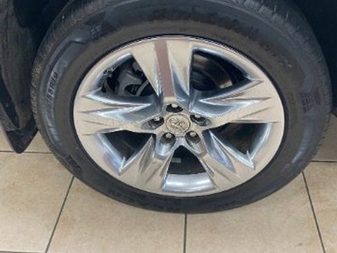 Used 2016 Toyota Highlander Limited AWD/4WD image 24