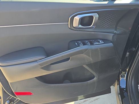New 2026 Kia Sorento LX image 19