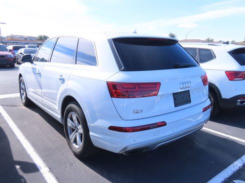 Used 2019 Audi Q7 2.0T Premium Plus w/ Premium Plus Package image 3