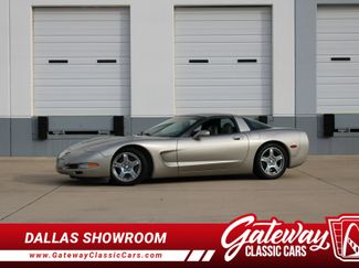 Used 1998 Chevrolet Corvette Coupe w/ Performance Handling Pkg video 1