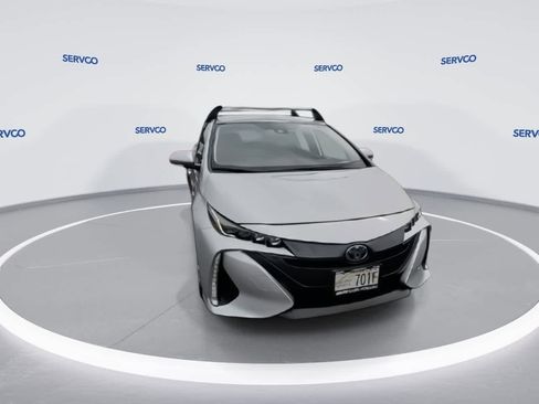Used 2020 Toyota Prius Prime LE image 3