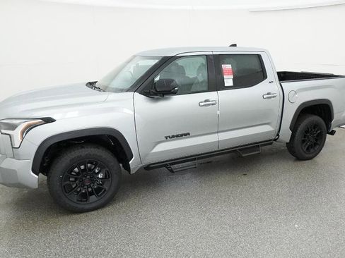 New 2026 Toyota Tundra SR5 AWD/4WD image 13