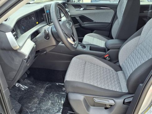 New 2026 Volkswagen Tiguan S FWD image 11