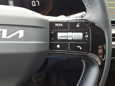 New 2026 Kia Sorento LX FWD image 22