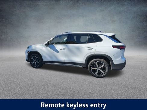 New 2025 Volkswagen Tiguan SE image 14