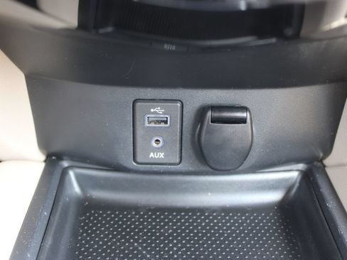 Used 2017 Nissan Rogue S FWD image 29