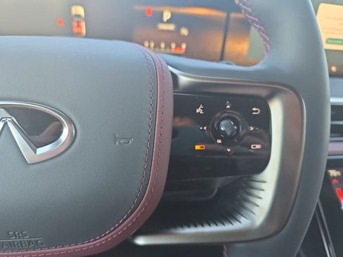 New 2026 INFINITI QX80 Autograph AWD/4WD image 18