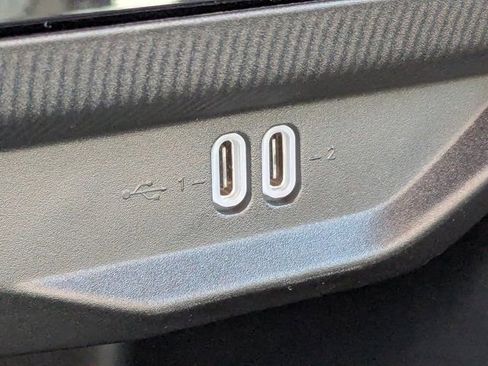 New 2026 Jeep Cherokee Overland image 24