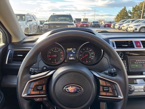 Used 2018 Subaru Outback 2.5i image 18