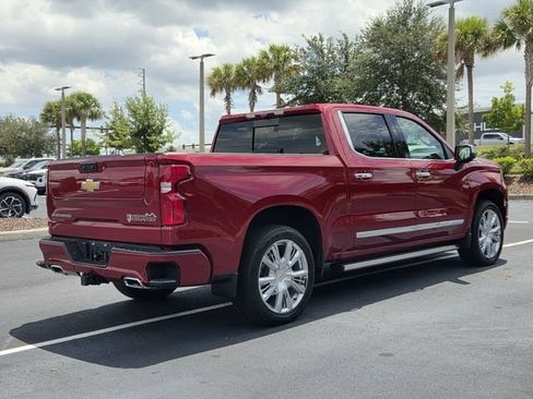 Used 2025 Chevrolet Silverado 1500 High Country AWD/4WD image 6