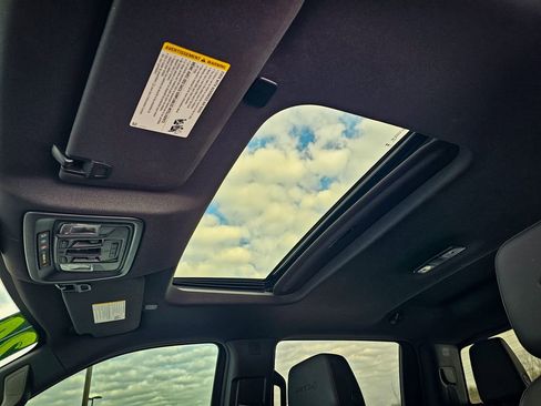 Certified 2024 GMC Sierra 1500 AT4 w/ Technology Package image 33