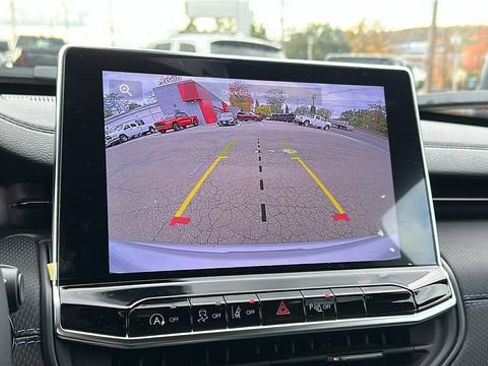 New 2026 Jeep Compass Limited image 20