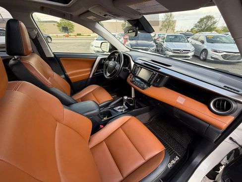 Used 2017 Toyota RAV4 Limited w/ Advanced Technology Package image 32