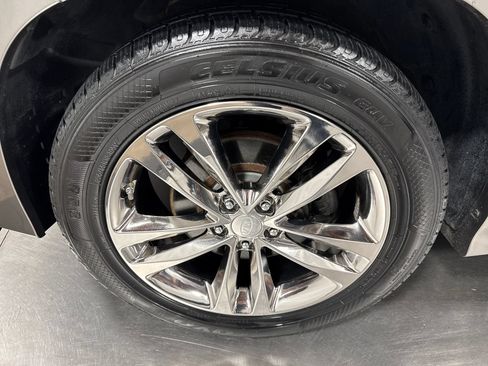Used 2014 Kia Sorento SX w/ 3rd Row Package FWD image 2
