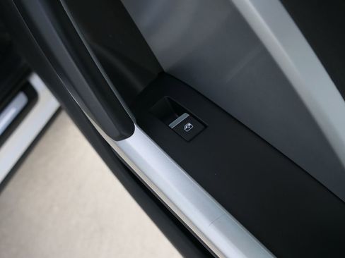 Used 2024 Audi Q3 2.0T Premium image 26