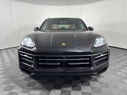 Used 2026 Porsche Cayenne S AWD/4WD image 6