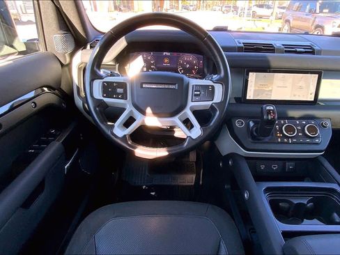 Used 2020 Land Rover Defender 110 S image 6