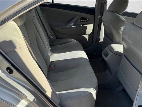 Used 2007 Toyota Camry CE FWD image 15